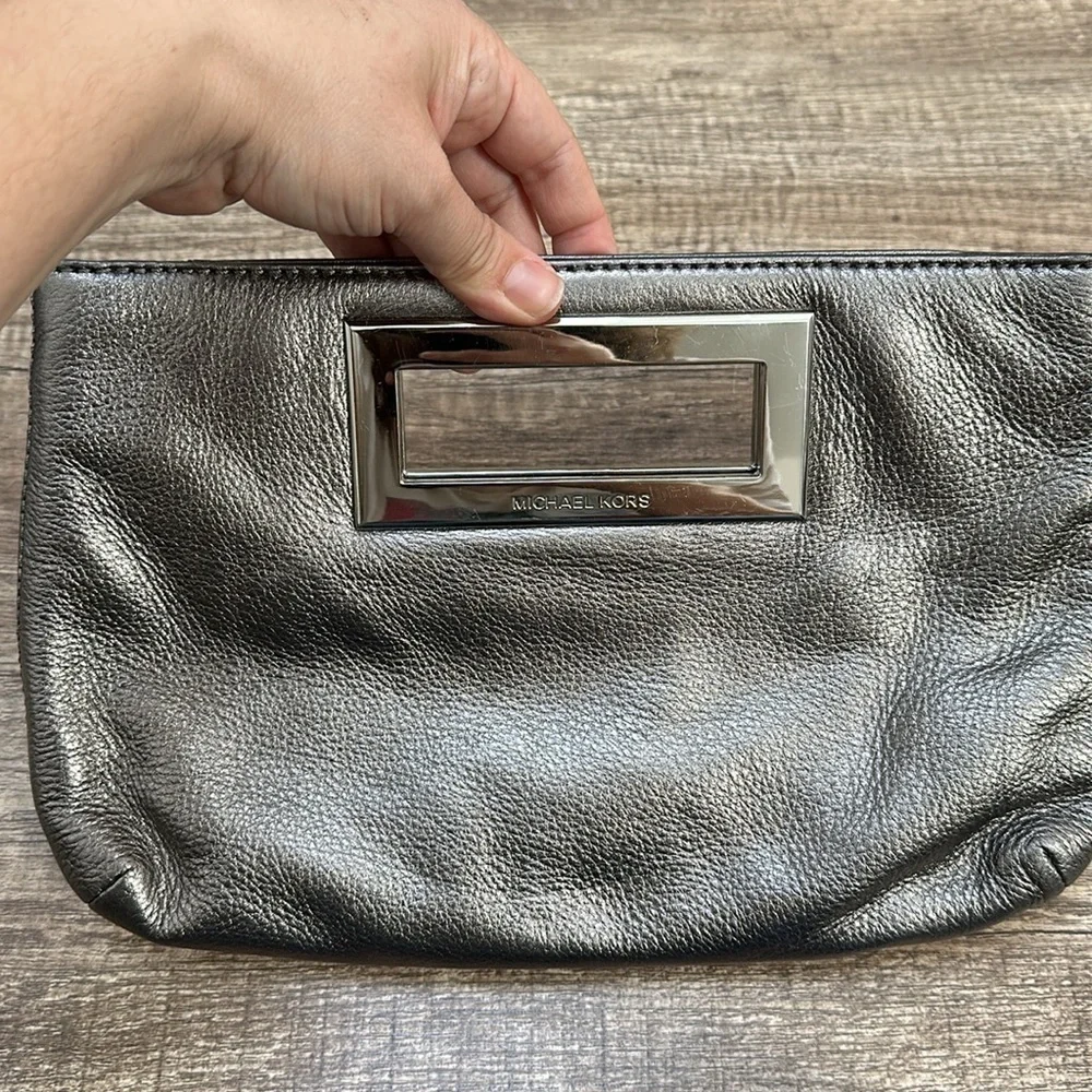 MICHAEL Michael Kors Metallic Grey Leather Top Handle Frame Clutch